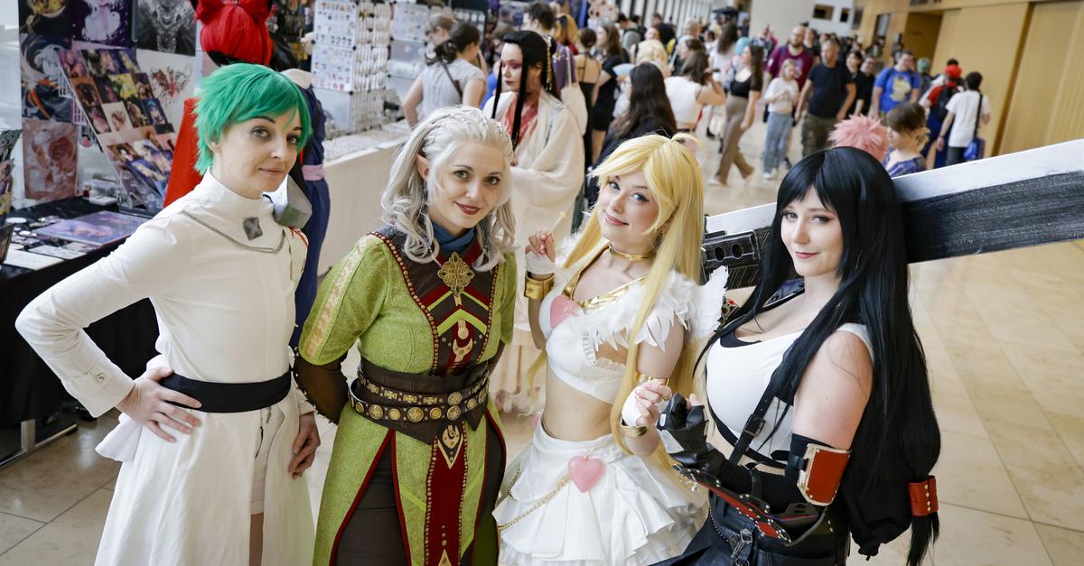 Wiesbaden Im Manga Fieber Connichi Messe Ist Gestartet